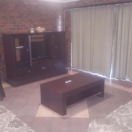 Walts Place Benoni Ngoại thất bức ảnh